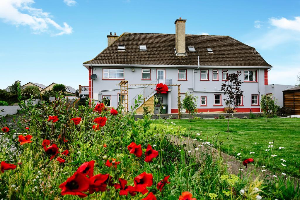 Eagle Heights Panzió Enniscrone Kültér fotó